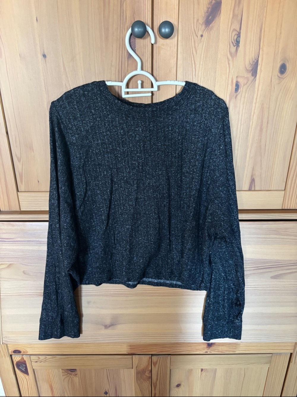 La SENZA Black Ribbed Long-Sleeve Knit Top